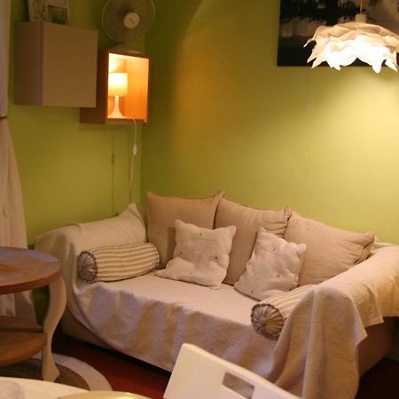 Le Mas Des Dames Appartement Авиньон Екстериор снимка