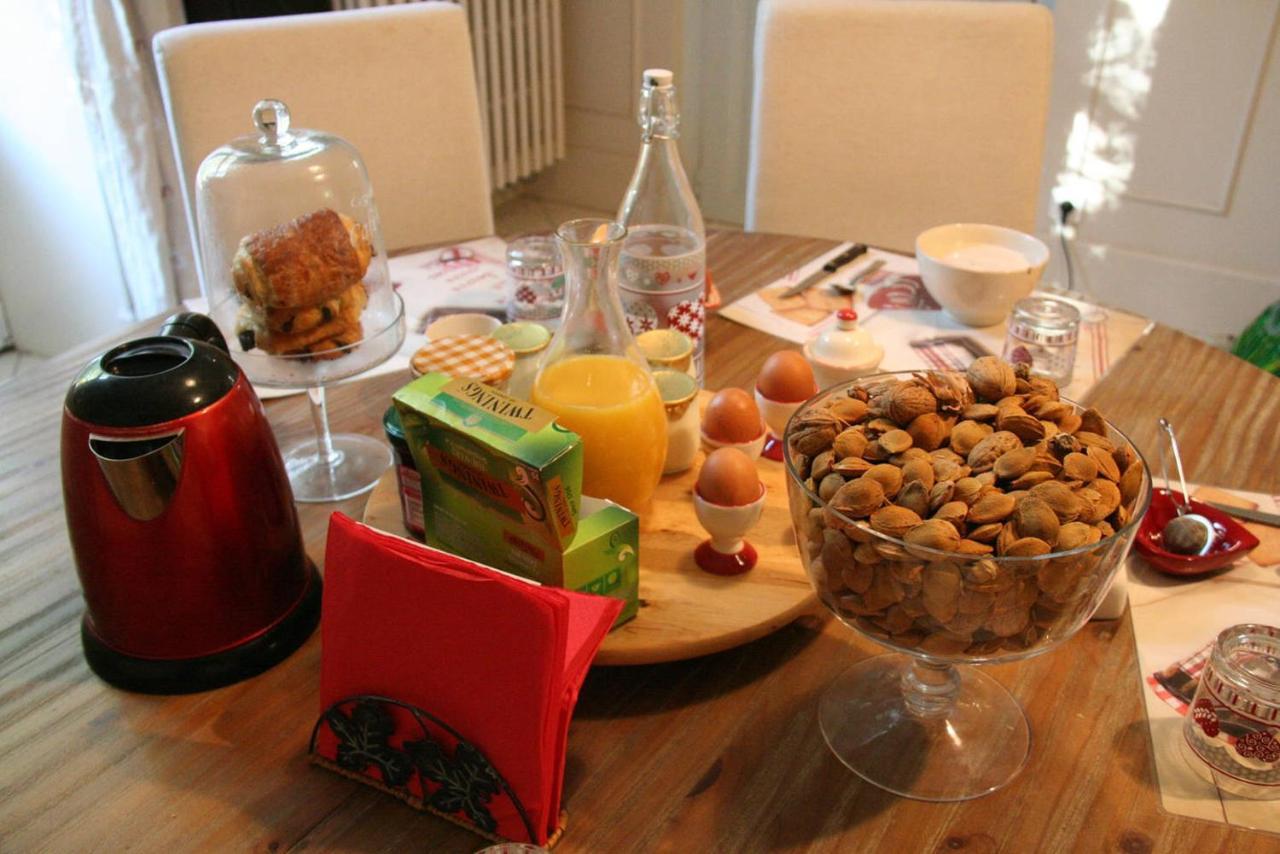 Le Mas Des Dames Appartement Авиньон Екстериор снимка