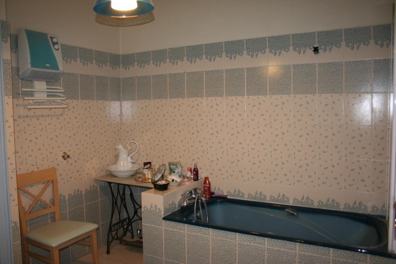 Le Mas Des Dames Appartement Авиньон Екстериор снимка