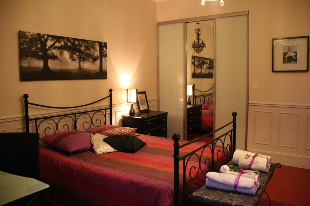 Le Mas Des Dames Appartement Авиньон Екстериор снимка