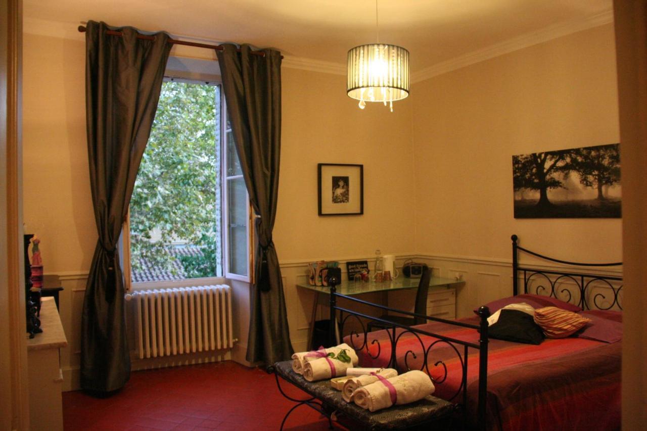 Le Mas Des Dames Appartement Авиньон Екстериор снимка